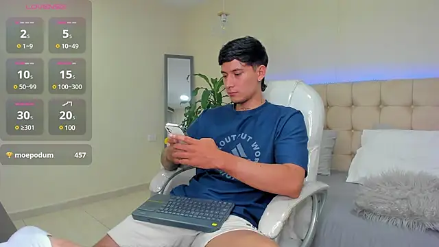 Damian23   online show from 19, 2, 2025