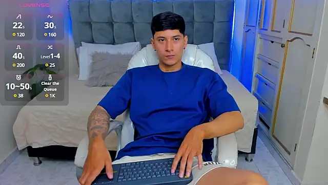 Damian23   online show from 18, 3, 2025