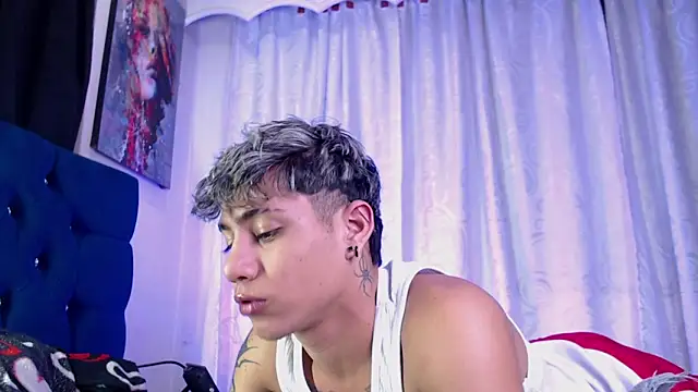 Sexys Boys Hot1 online show from 7, 5, 2026