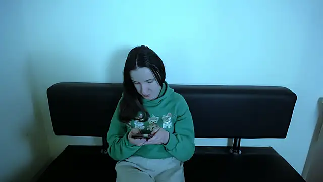 LaimaV  online show from 30, 11, 2025