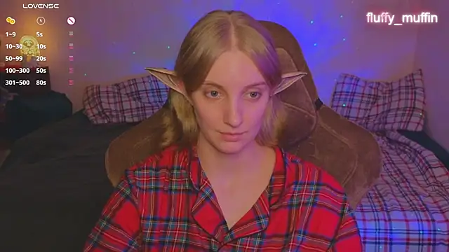 Snapshot of Fluffy_muffin_ chatting on 11, 1, 2025 Fluffy muffin online show from 11, 1, 2025