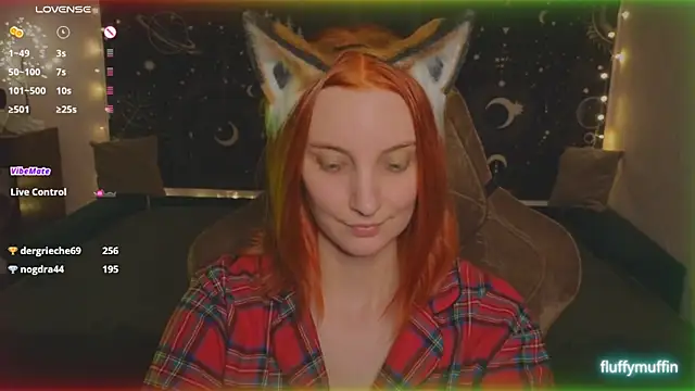 Snapshot of Fluffy_muffin_ chatting on 8, 2, 2025 Fluffy muffin online show from 8, 2, 2025