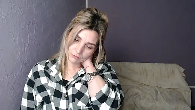 Snapshot of _sexy_lady chatting on 21, 2, 2025  sexy lady online show from 21, 2, 2025