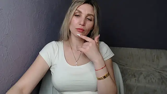 Snapshot of _sexy_lady chatting on 25, 2, 2025  sexy lady online show from 25, 2, 2025