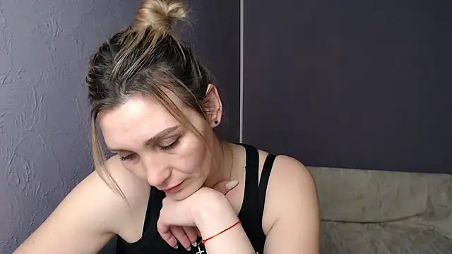 Snapshot of _sexy_lady chatting on 6, 3, 2025  sexy lady online show from 6, 3, 2025