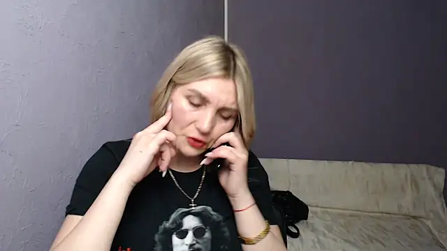 Snapshot of _sexy_lady chatting on 13, 3, 2025  sexy lady online show from 13, 3, 2025