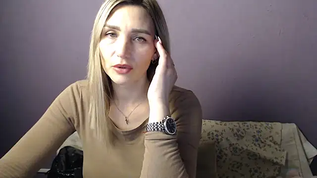  sexy lady online show from 15, 11, 2025