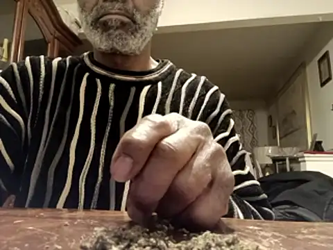 Snapshot of yasohw chatting on 15, 1, 2026 yasohw online show from 15, 1, 2026