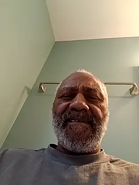 Snapshot of yasohw chatting on 8, 3, 2026 yasohw online show from 8, 3, 2026