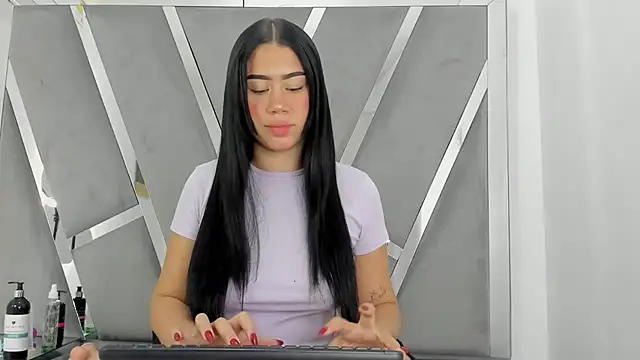 Sofia-candyht online show from 28, 2, 2025