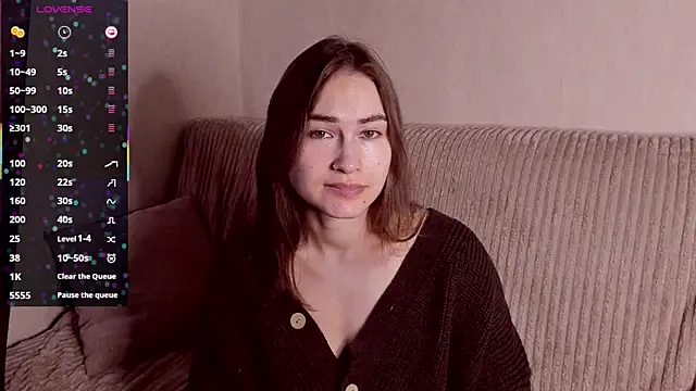 Snapshot of sleeeep_y chatting on 19, 10, 2025 sleeeep y online show from 19, 10, 2025