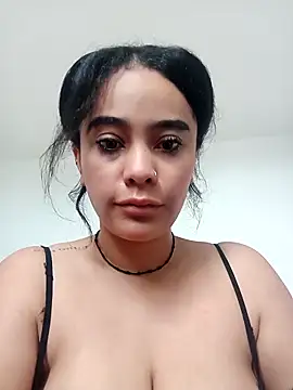 Snapshot of scarlett_diamond11 chatting on 27, 2, 2026 scarlett diamond11 online show from 27, 2, 2026