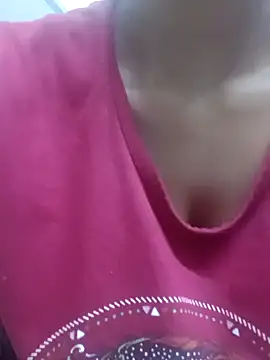 Snapshot of Rajni-Mehra chatting on 2, 3, 2025 Rajni-Mehra online show from 2, 3, 2025