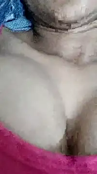 Snapshot of Rajni-Mehra chatting on 4, 3, 2025 Rajni-Mehra online show from 4, 3, 2025