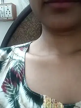 Snapshot of Rajni-Mehra chatting on 6, 3, 2025 Rajni-Mehra online show from 6, 3, 2025