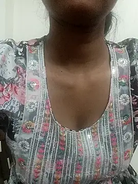 Snapshot of Rajni-Mehra chatting on 17, 3, 2025 Rajni-Mehra online show from 17, 3, 2025