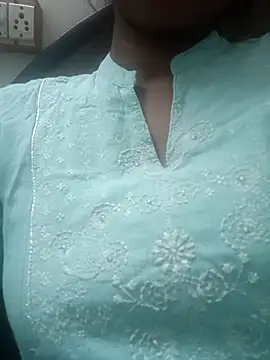 Snapshot of Rajni-Mehra chatting on 19, 3, 2025 Rajni-Mehra online show from 19, 3, 2025