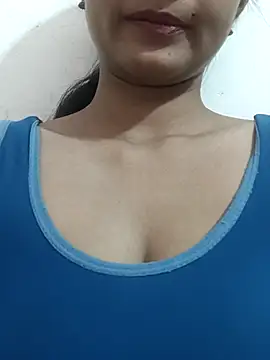 Snapshot of Rajni-Mehra chatting on 15, 10, 2025 Rajni-Mehra online show from 15, 10, 2025