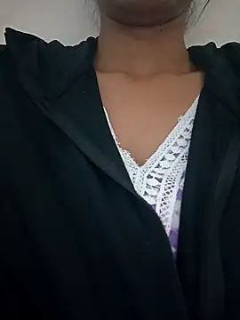 Snapshot of Rajni-Mehra chatting on 18, 11, 2025 Rajni-Mehra online show from 18, 11, 2025