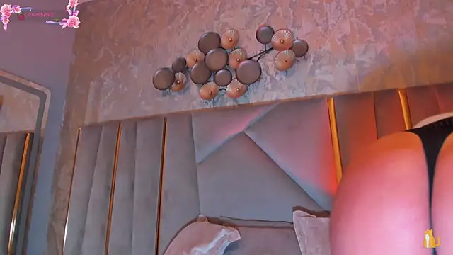 KimDevinne online show from 20, 2, 2026