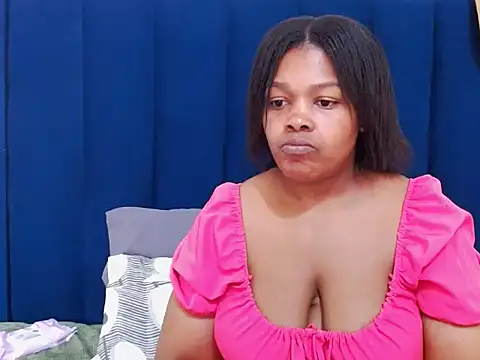 Snapshot of BigbootyNickyx chatting on 2, 6, 2026 BigbootyNickyx online show from 2, 6, 2026