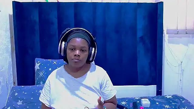 Snapshot of BigbootyNickyx chatting on 29, 7, 2026 BigbootyNickyx online show from 29, 7, 2026