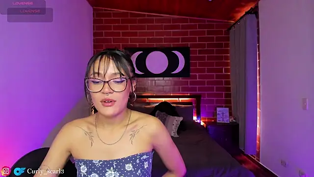 Scarlett Vela13 online show from 18, 6, 2026