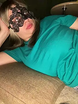 69Laura696 online show from 13, 2, 2025