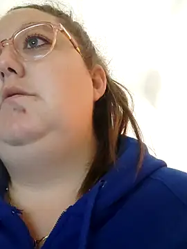 Chloee ep online show from 14, 2, 2025