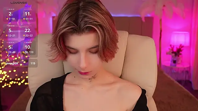 Snapshot of HaylaAmber chatting on 16, 12, 2024 HaylaAmber online show from 16, 12, 2024