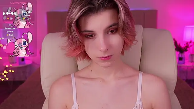 Snapshot of HaylaAmber chatting on 18, 1, 2025 HaylaAmber online show from 18, 1, 2025