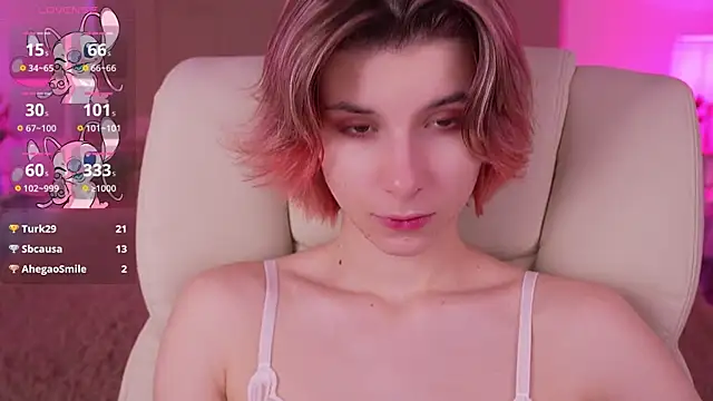 Snapshot of HaylaAmber chatting on 19, 1, 2025 HaylaAmber online show from 19, 1, 2025