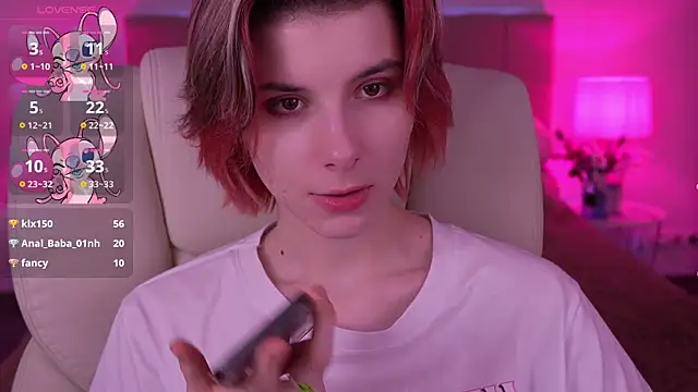 Snapshot of HaylaAmber chatting on 17, 2, 2025 HaylaAmber online show from 17, 2, 2025