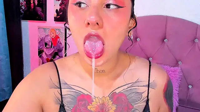 Mila nixon02 online show from 23, 11, 2025