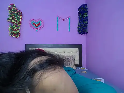 Hot Maleka online show from 2, 11, 2025