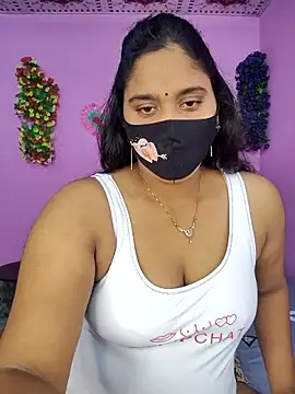 Hot Maleka online show from 4, 11, 2025