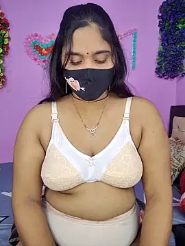Hot Maleka online show from 2, 12, 2025