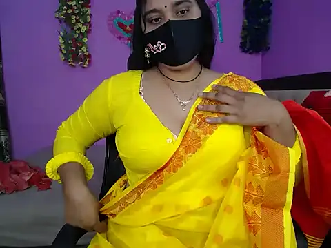Hot Maleka online show from 23, 12, 2025
