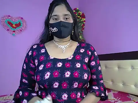 Hot Maleka online show from 2, 2, 2026