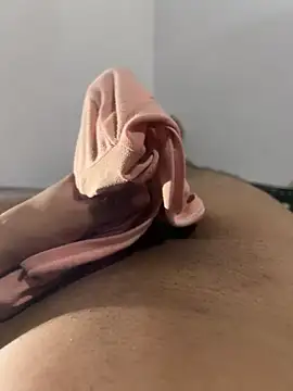 Yolngg online show from 13, 10, 2025