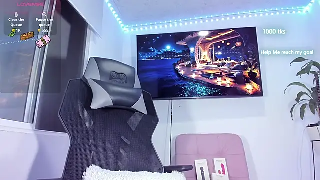 Snapshot of emily_palmeer chatting on 9, 1, 2026 emily palmeer online show from 9, 1, 2026