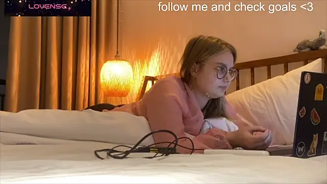 JacyWinslat online show from 14, 12, 2025