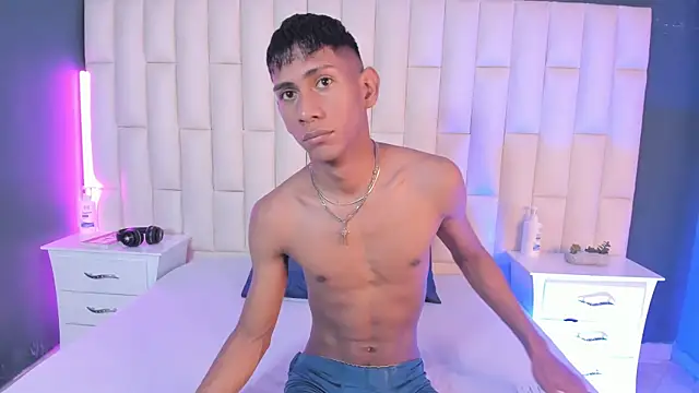 Nick Collins18 online show from 16, 2, 2025