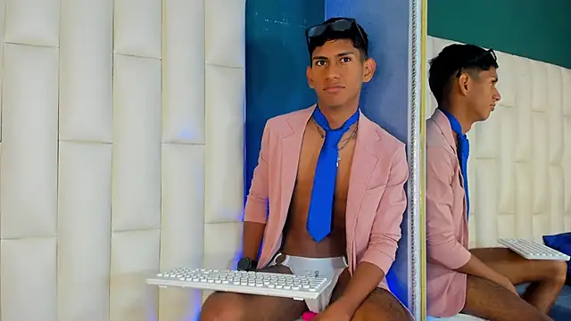 Nick Collins18 online show from 14, 3, 2025