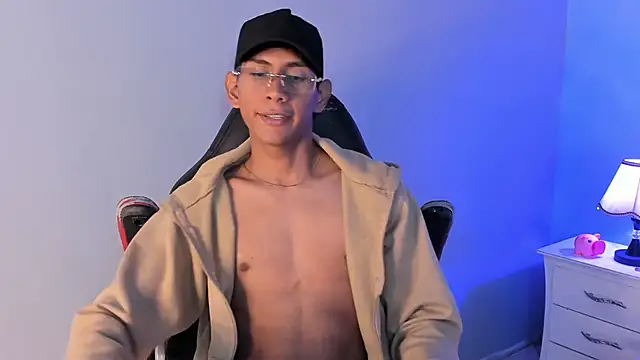 Nick Collins18 online show from 30, 9, 2025