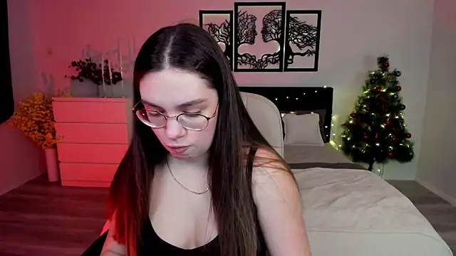 Snapshot of DaniellaLovely chatting on 16, 12, 2024 DaniellaLovely online show from 16, 12, 2024