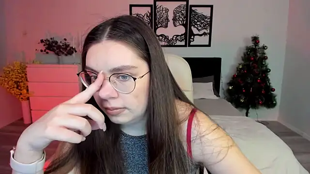 Snapshot of DaniellaLovely chatting on 20, 12, 2024 DaniellaLovely online show from 20, 12, 2024