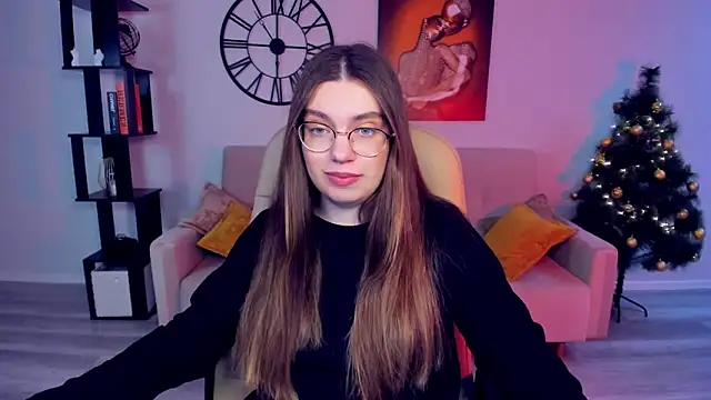 Snapshot of DaniellaLovely chatting on 4, 1, 2025 DaniellaLovely online show from 4, 1, 2025