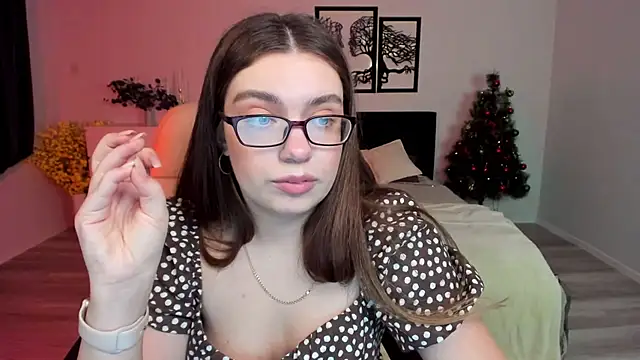 Snapshot of DaniellaLovely chatting on 9, 1, 2025 DaniellaLovely online show from 9, 1, 2025