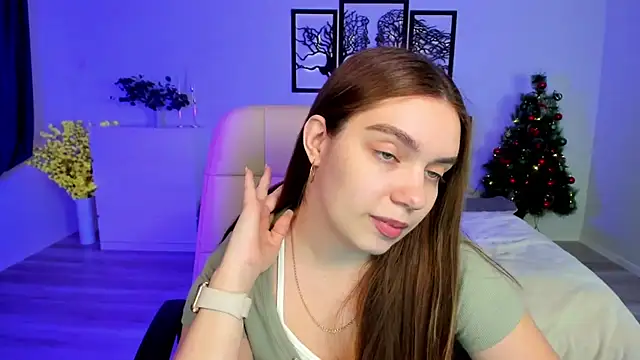 Snapshot of DaniellaLovely chatting on 21, 1, 2025 DaniellaLovely online show from 21, 1, 2025